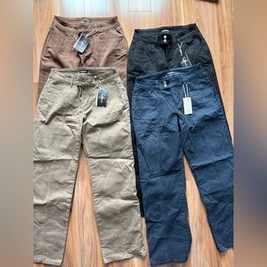 NWT Flamingals Jeans - size M